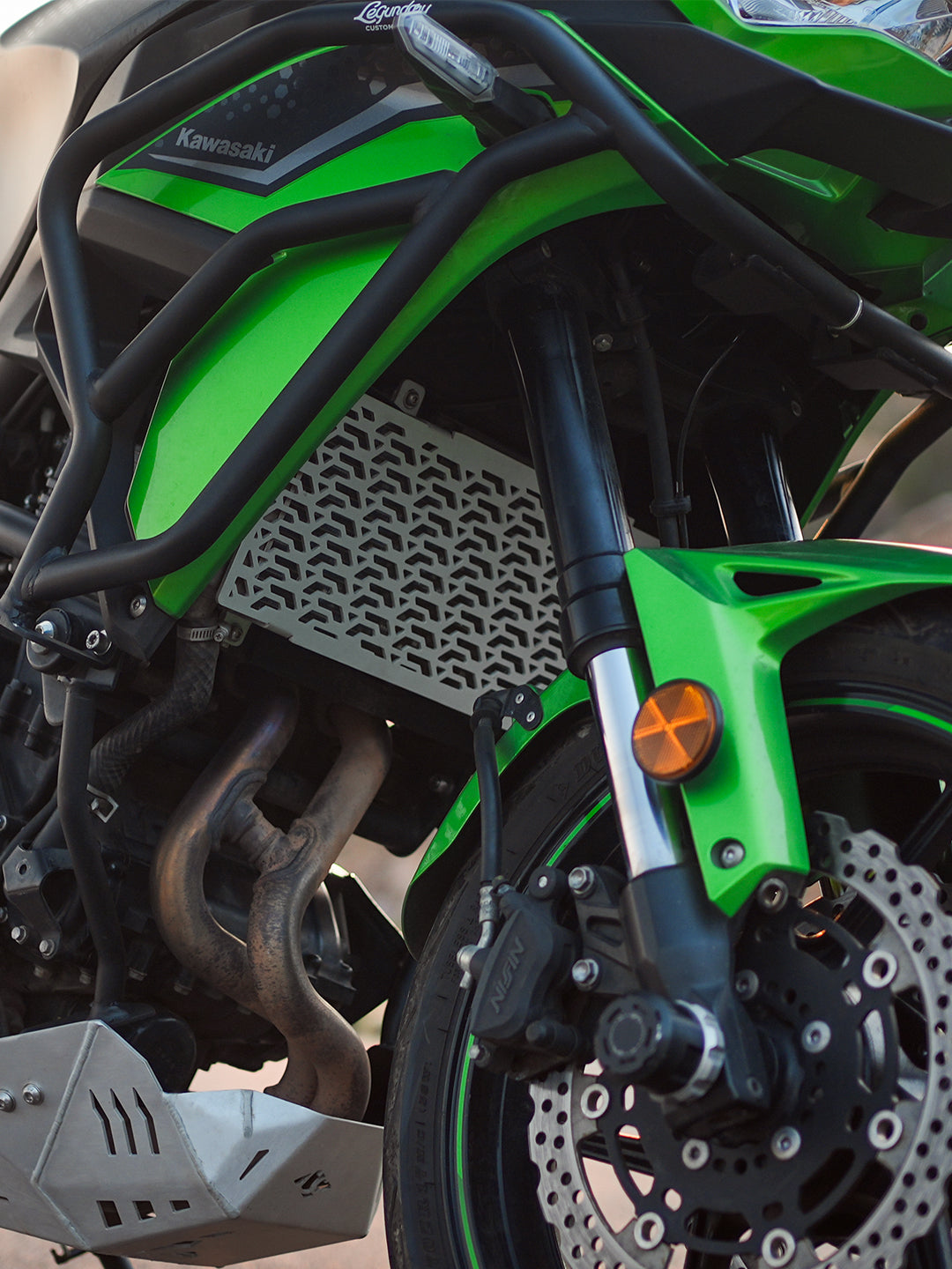 LCB Kawasaki Versys 650 Vector Radiator Grill Silver