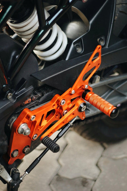 66Bhp CNC Adjustable Rearset Footrest Rear Sets for KTM 125 RC - Moto Modz