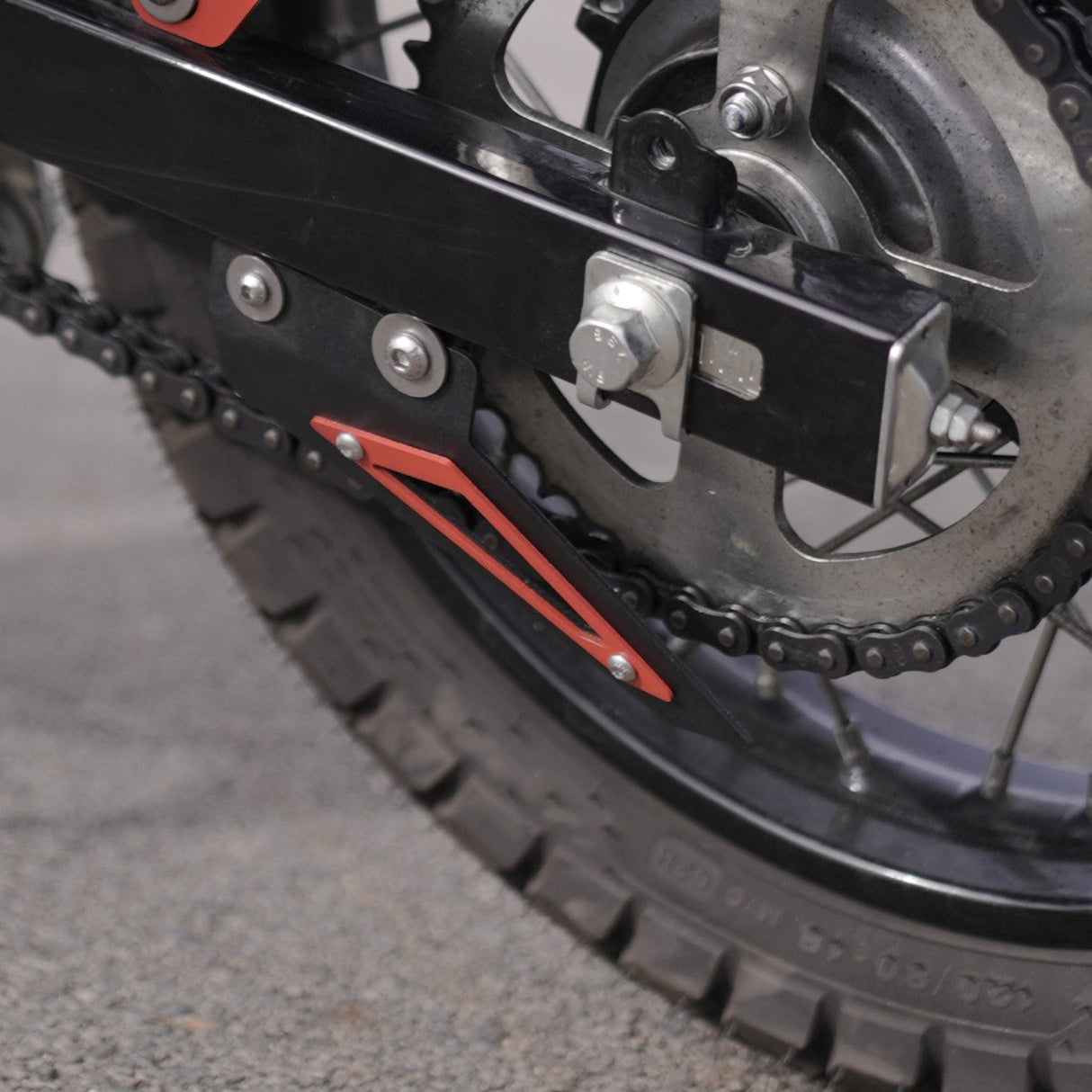 CHAIN SPROCK GUARD FOR XPULSE 210