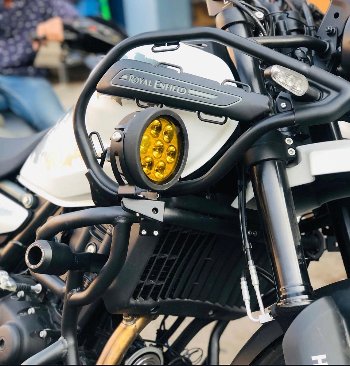 HJG 7 LED Round White Fog Light With Yellow Cap (70W) With Wiring Kit Harness And Switch Spot Driving Lamp Universal for Car, Bike and Motorcycle (set of 2) - PREMIUM