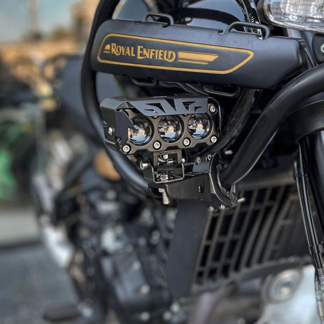 LIU HJG Original Mega Drive Future Eye 3 Lens Dual Color Yellow/White LED Fog Lights (set of 2 )