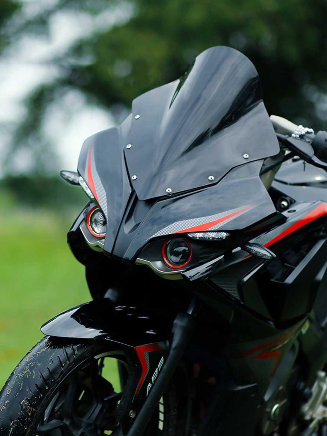 RS 200 DB Visor Black - Moto Modz