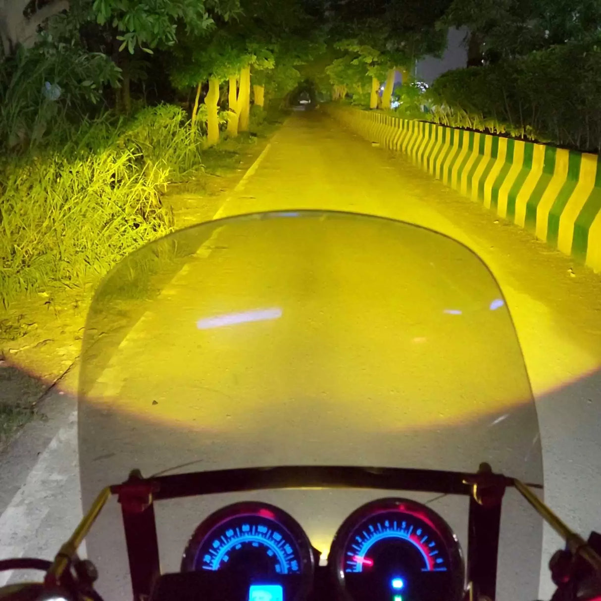 Headlight for Royal Enfield ThunderBird x 500/ 350 (2012-2019)