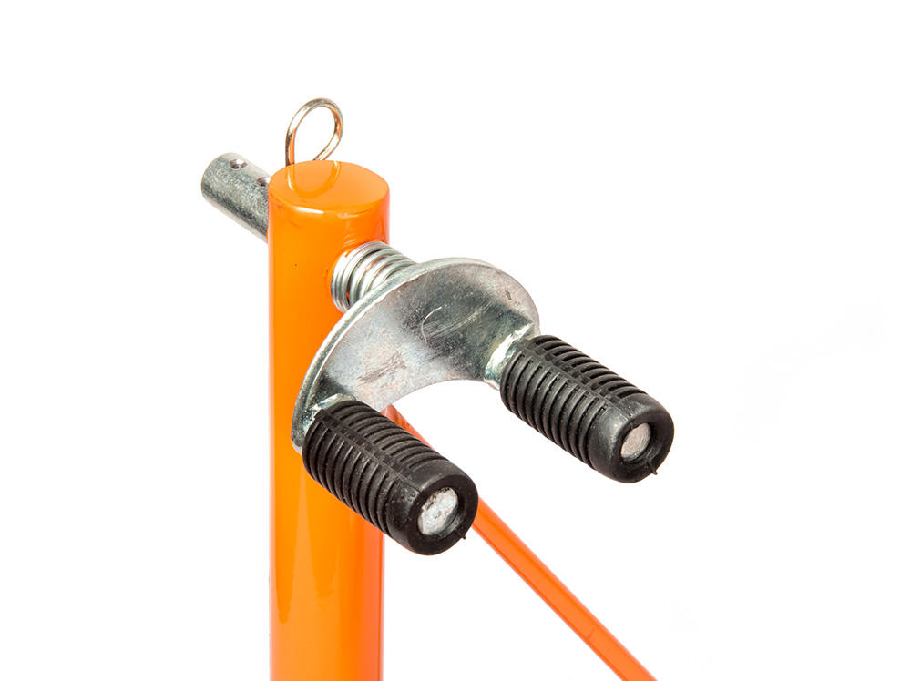 Front Non â€“ Dismantlable Paddock stand orange