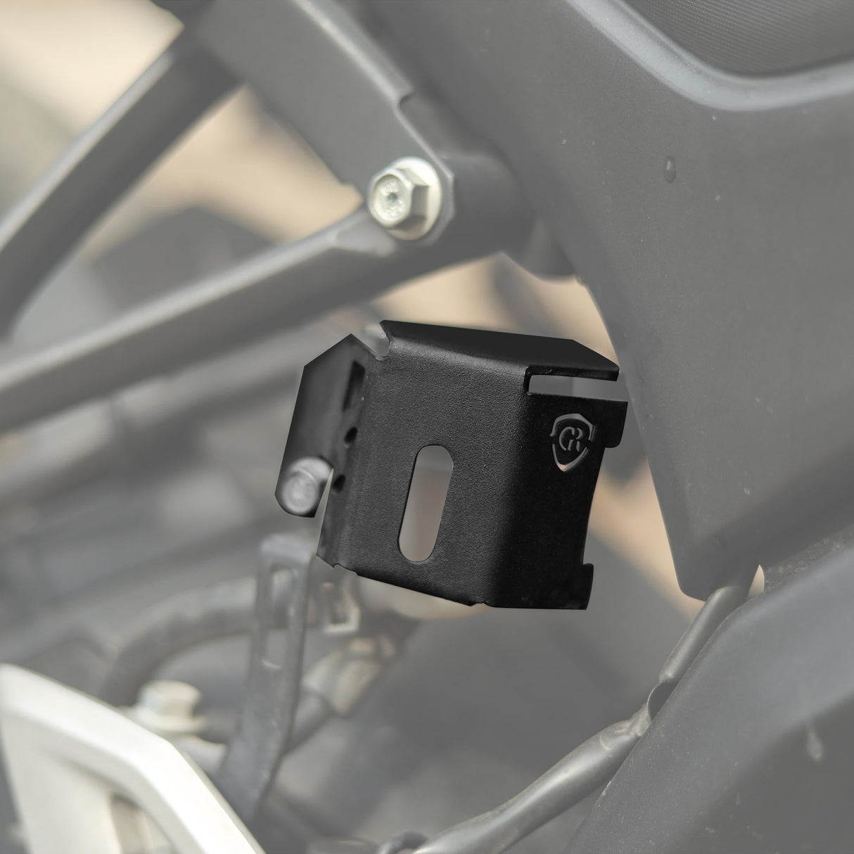 Rear Brake Fluid Resorvoir Cap for Yamaha MT15 - Black