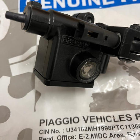 Aprilia Piaggio SR Storm BS4 OE master cylinder original brake master cylinder spare