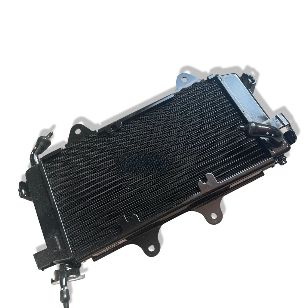 KTM Duke 390 radiator assembly – Moto Modz