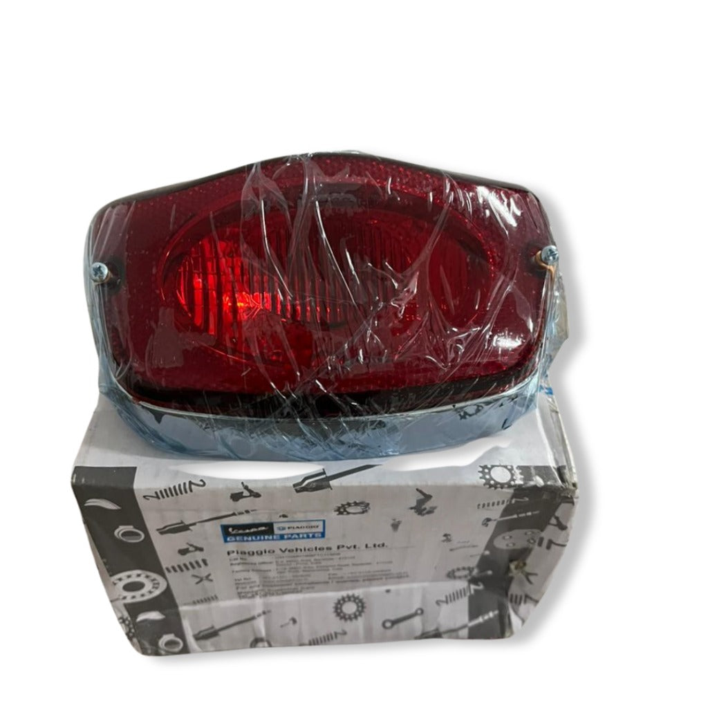 Vespa tail lamp assembly VXL - PIAGGIO