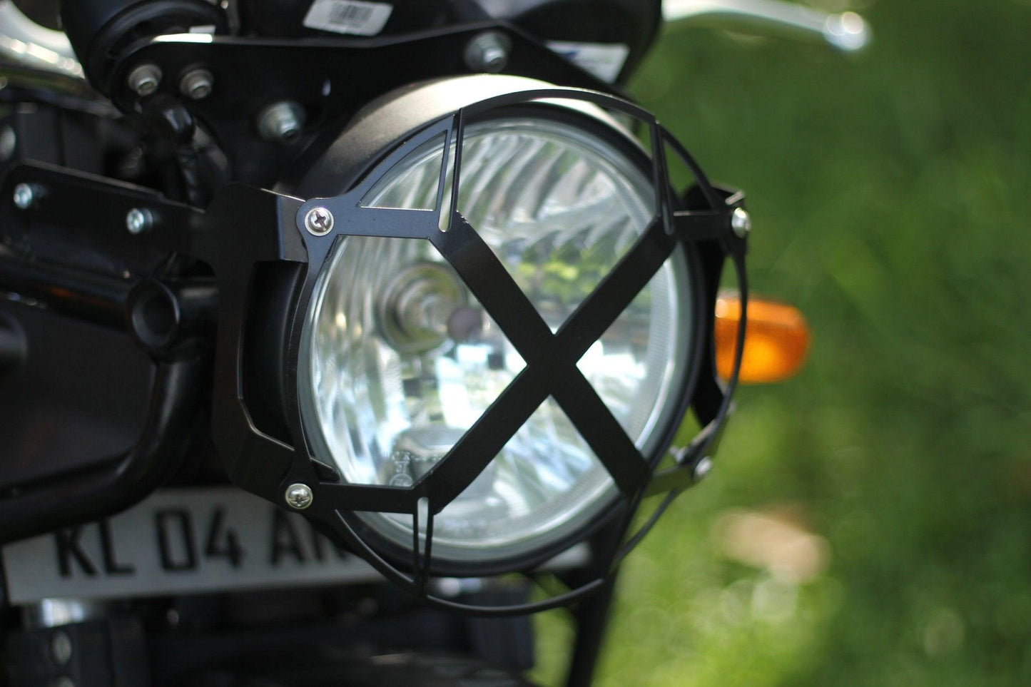 Himalayan BS6 Head light Grill - Moto Modz